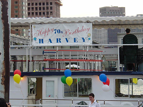 Harvey01.jpg (77166 bytes)